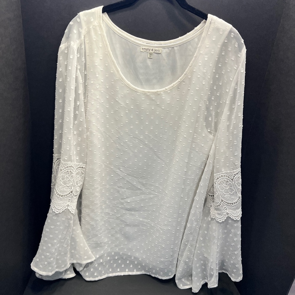 Truly 4 You Womens Top XLL Dots White Long Bell Sleeve Pullover Shirt BOHO Sheer